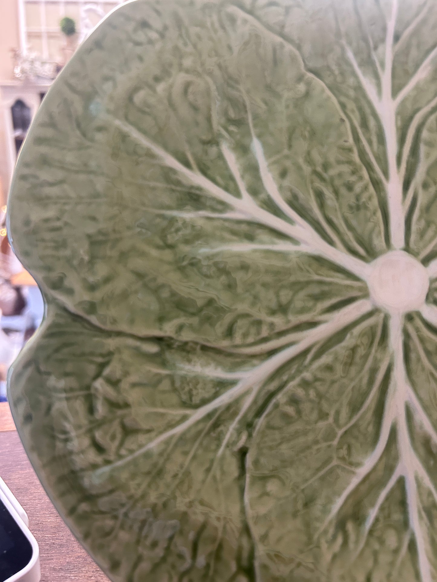 Green Bordallo Pinheiro Cabbage Plate Portugal, 10 3/4"