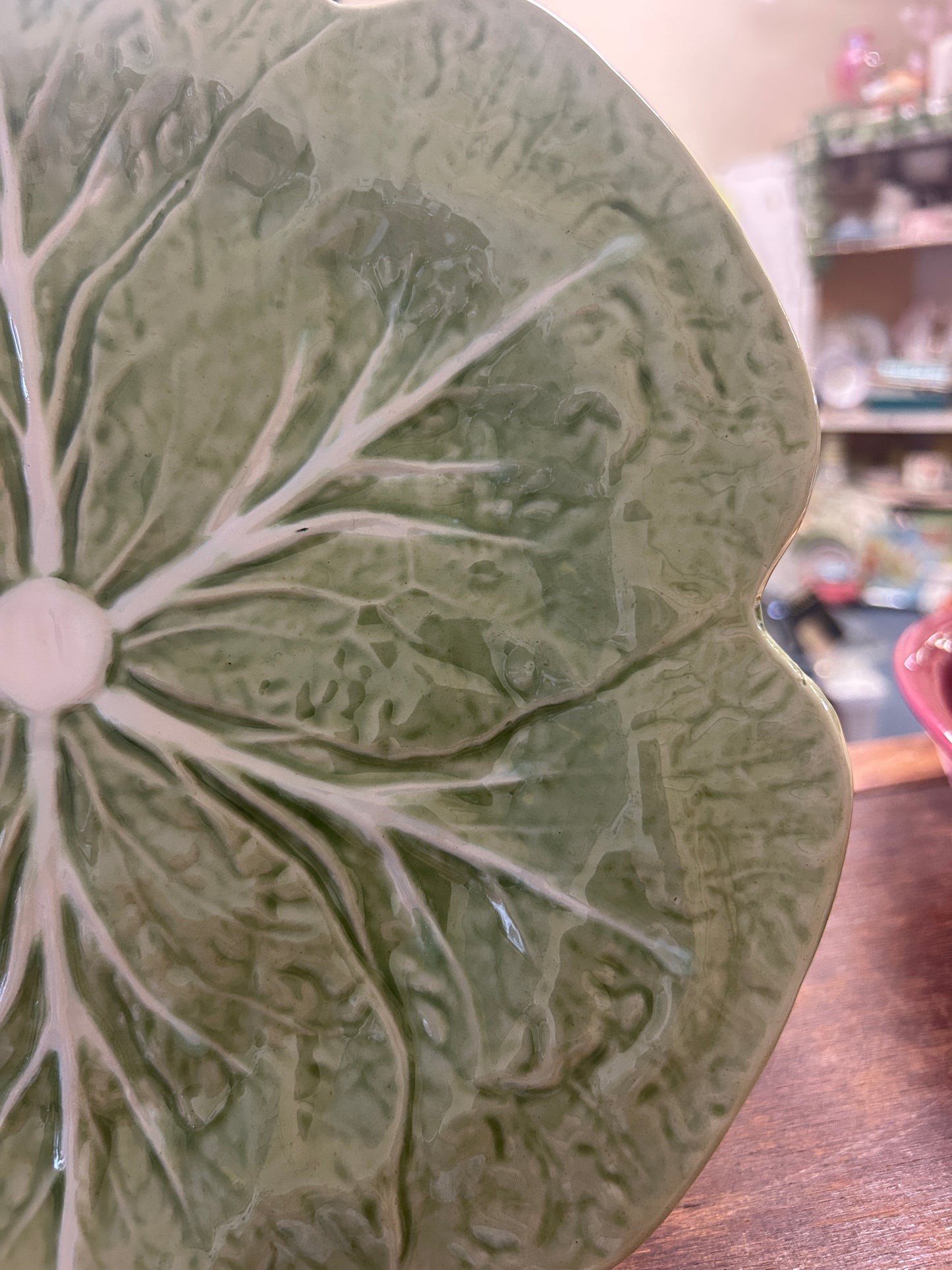 Green Bordallo Pinheiro Cabbage Plate Portugal, 10 3/4"