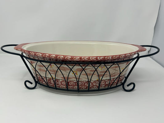 Cranberry Temptations Old World Oval Baker w/ Rack, 14 1/2"