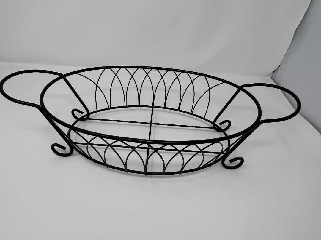 Cranberry Temptations Old World Oval Baker w/ Rack, 14 1/2"