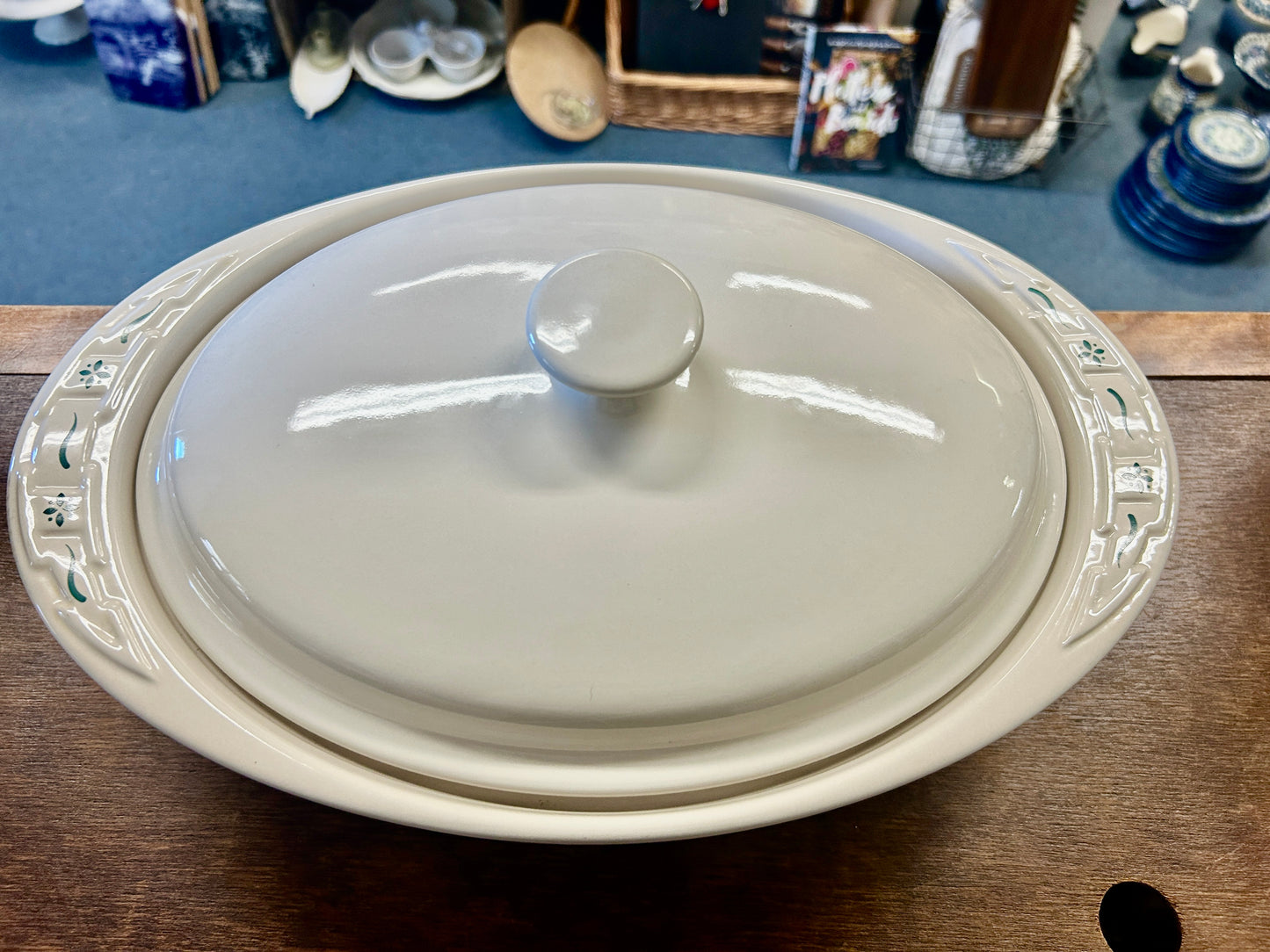 Green & White Longaberger 3 QT Oval Baker, 3 QT