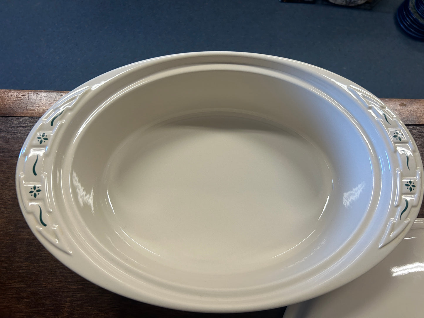 Green & White Longaberger 3 QT Oval Baker, 3 QT
