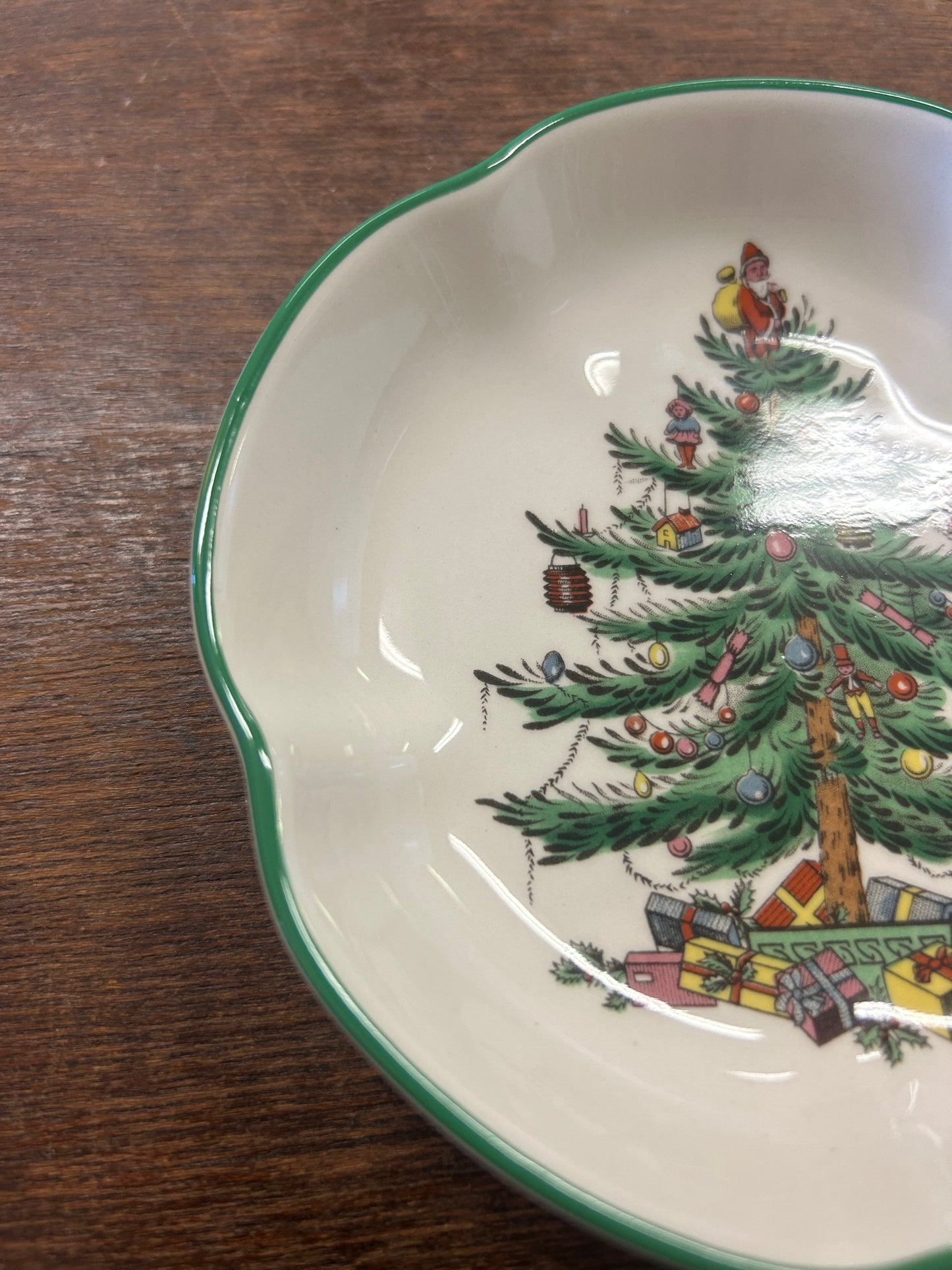 Red Green White Spode Christmas Tree Bowl England, 5"