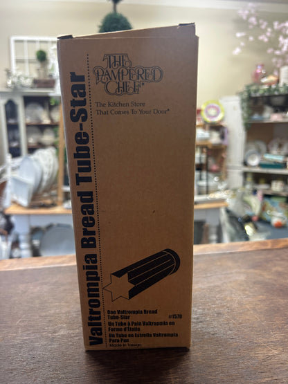 Silver Pampered Chef Star Bread Tube, 8 3/4"