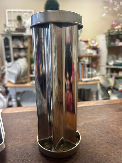 Silver Pampered Chef Star Bread Tube, 8 3/4"