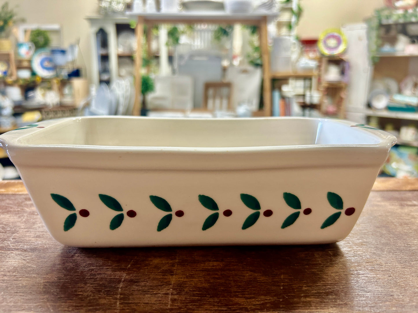 Red Green White Hartstone Vintage Holly Loaf Pan, 9 3/4"