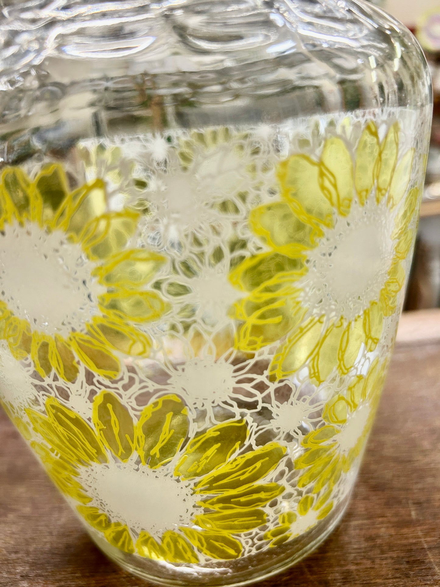 Anchor Hocking Vintage Yellow Flower Pitcher, 9"
