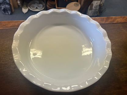 Cordon Bleu White Pie Plate, 9 3/4"
