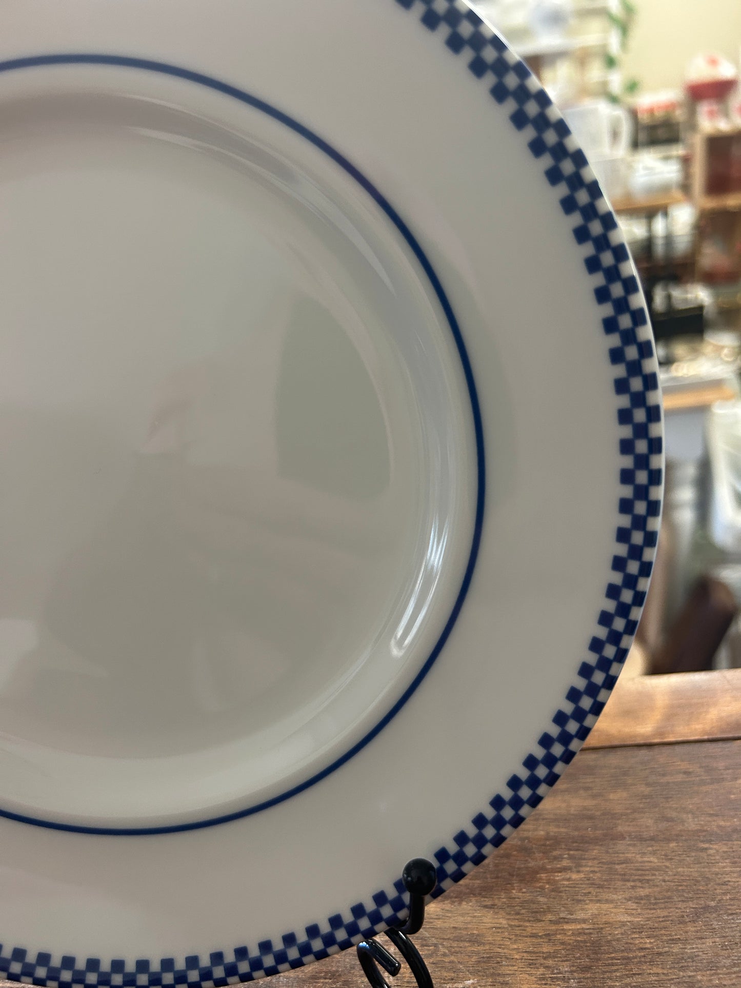 Blue & White Williams Sonoma RARE NEW Brasserie Plate Japan, 9"