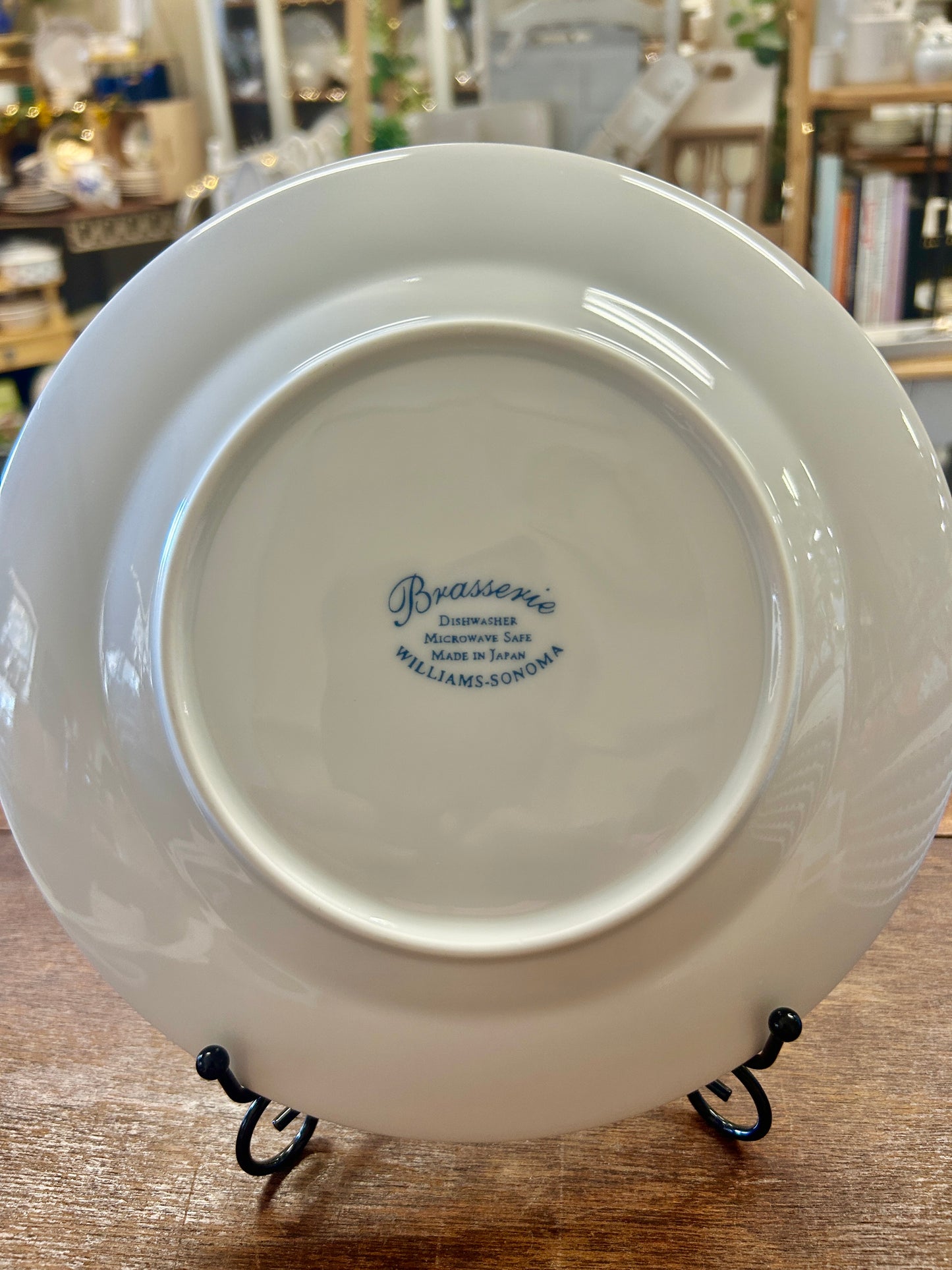 Blue & White Williams Sonoma RARE NEW Brasserie Plate Japan, 9"