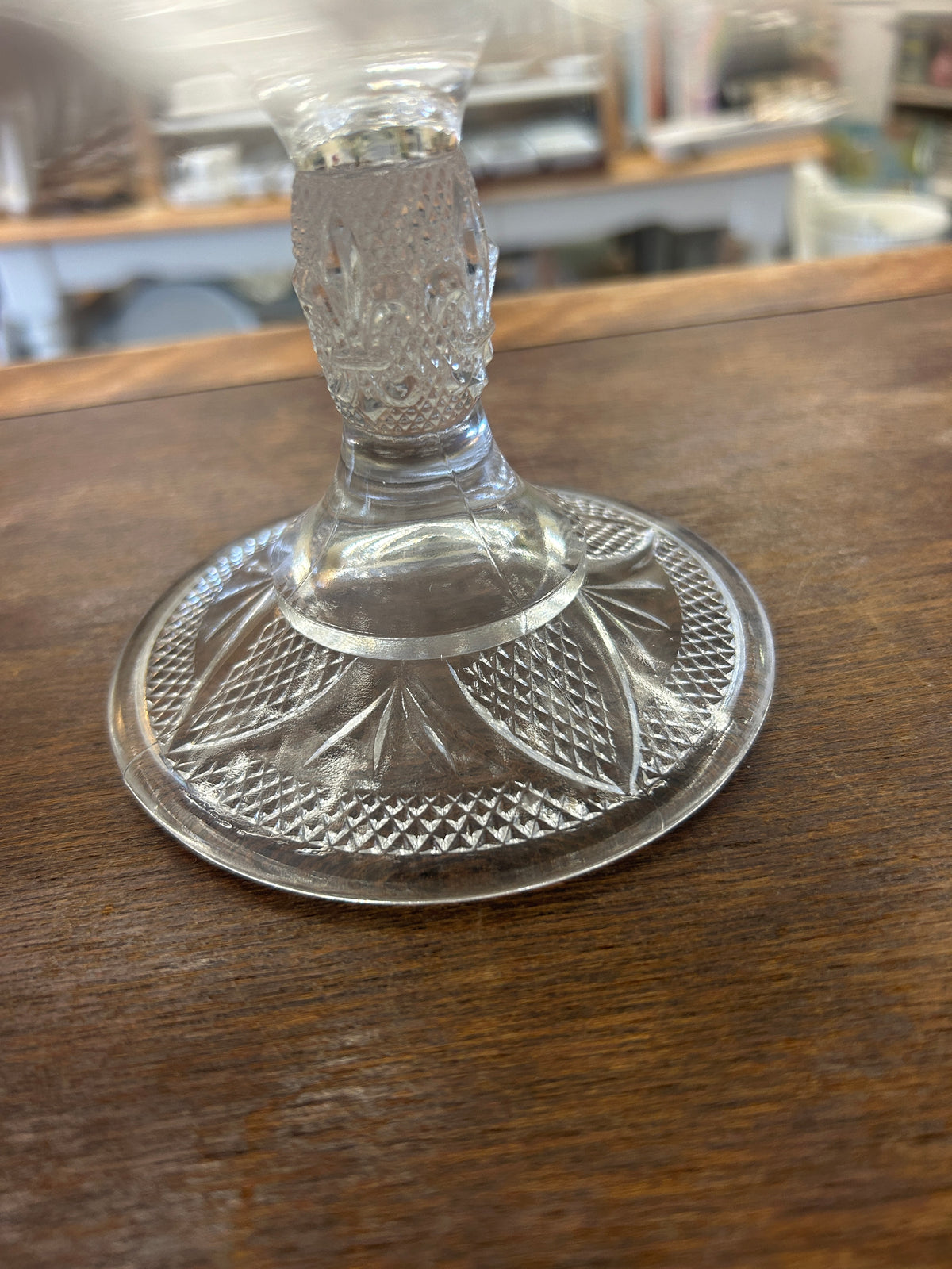 Clear Bryce Higbee Co Vintage Fleur de Lis Cake Stand, 9 1/2"