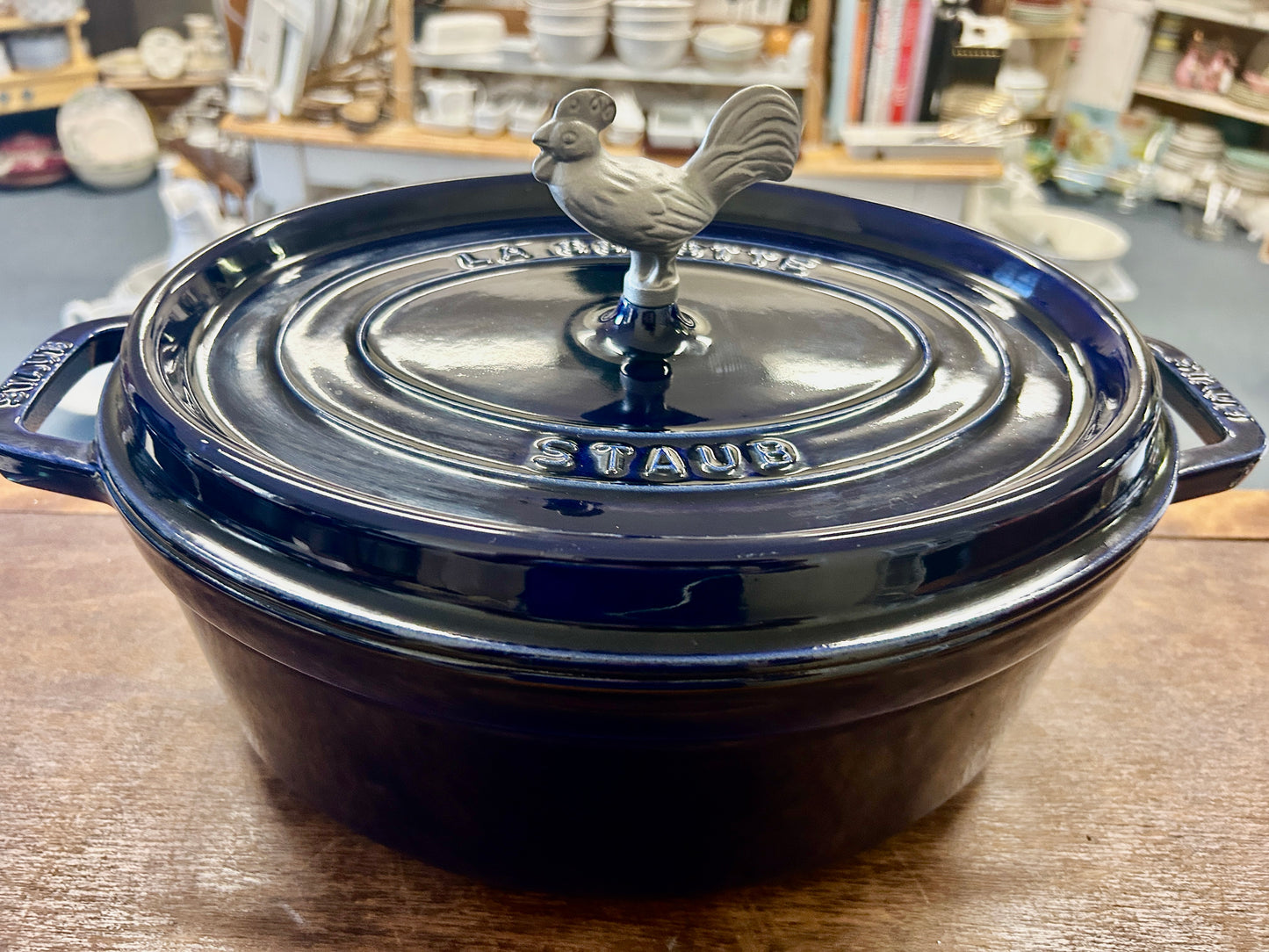 Staub Blue Oval 5.75 QT Rooster, 5.75 QT