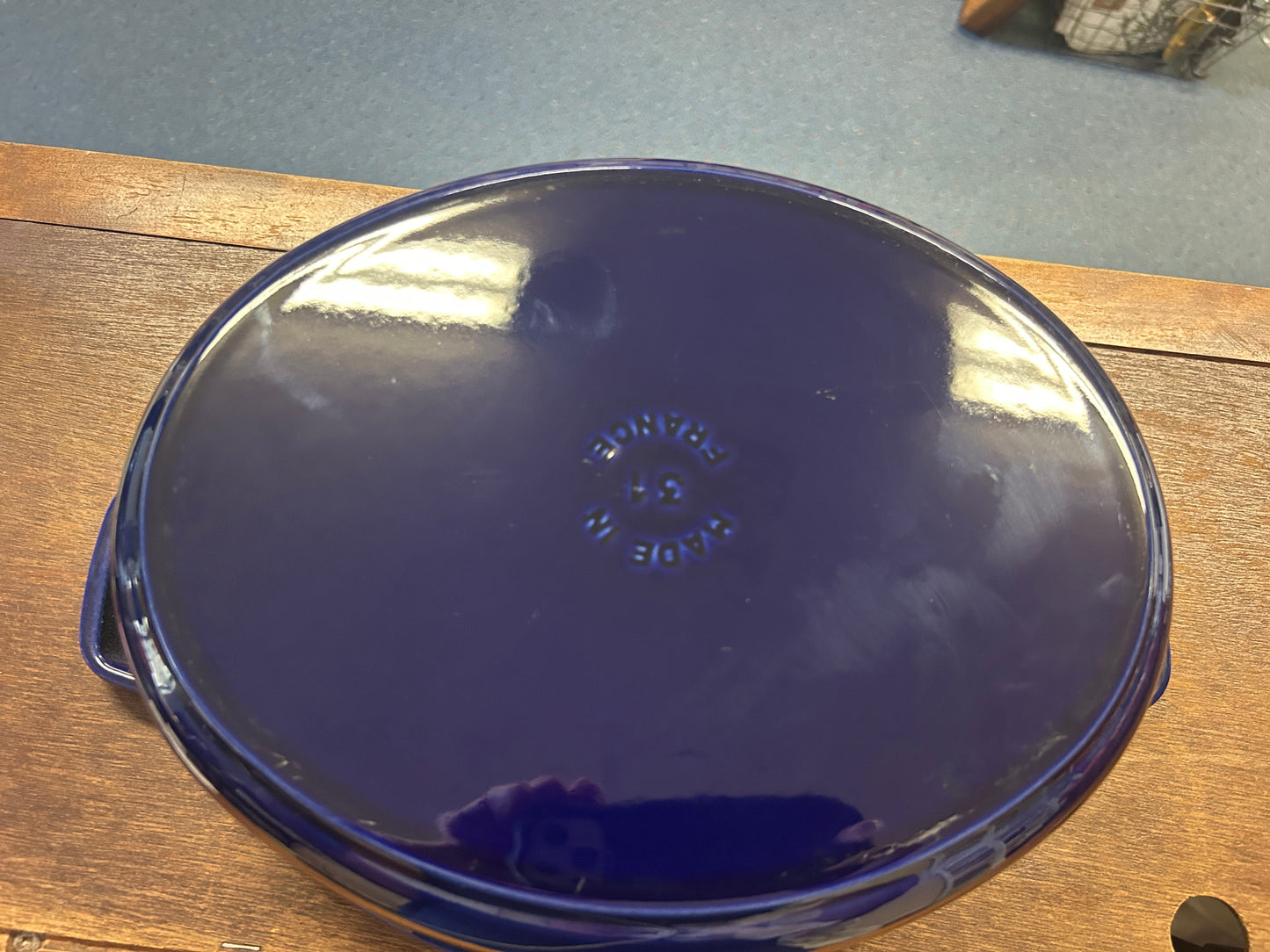 Staub Blue Oval 5.75 QT Rooster, 5.75 QT