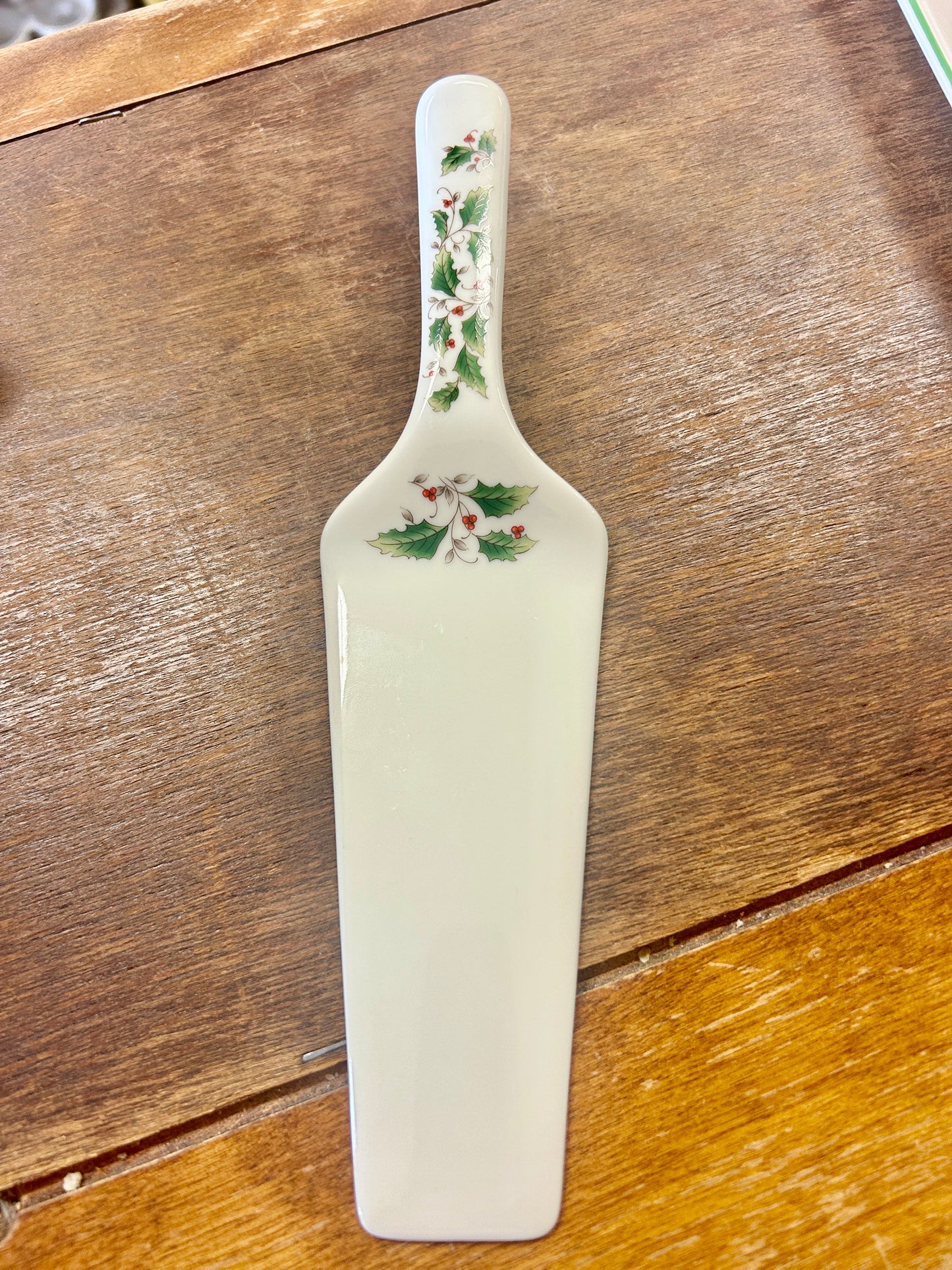 Red Green White Fine China Holly Berries Server, 10"