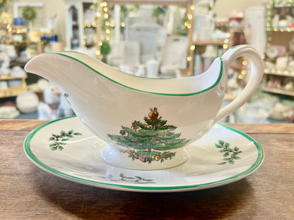 Red Green White Spode Christmas Gravy Boat & Tray 2, 8 3/4"