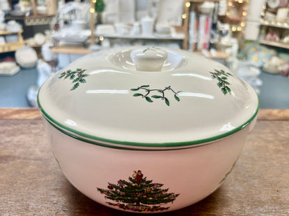 Red Green White Spode Christmas Tree Casserole, 3 QT