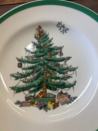 Red Green White Spode Christmas Tree Plate England, 6 1/2"