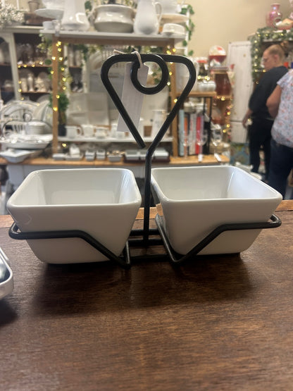 White Pampered Chef Square Bowls & Caddy, 10"
