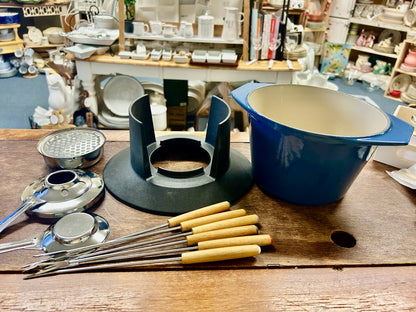 Le Creuset Blue Fondue Set France, 7 1/4"