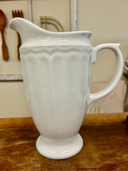 White Pillivuyt Queen Anne Pitcher France, 10"