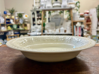 Cream Wedgwood Wellesley Oval Bowl England, 10 1/2"