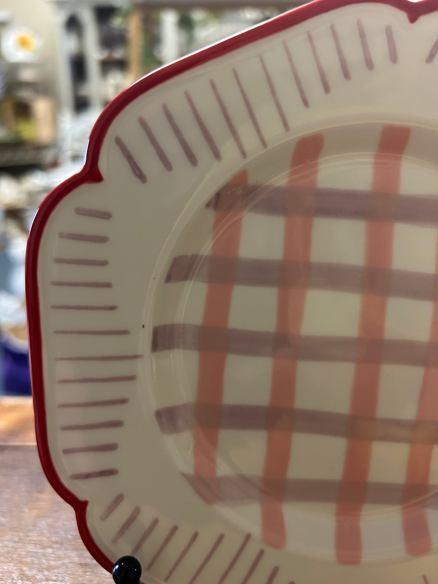 Pink Purple Red ANTHROPOLOGIE Vaisselle Pink & Purple Stripes Plate, 6 3/4"