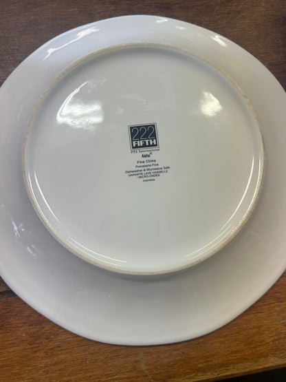 222 Fifth Aisha Blue Flower Plate, 9"