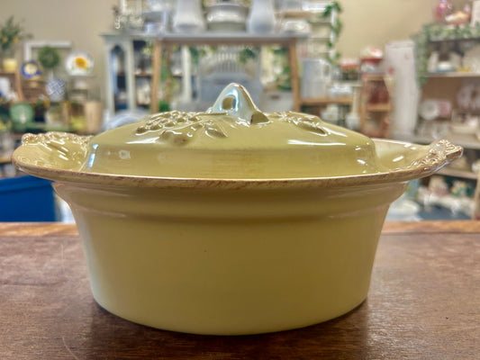 Yellow Casafina Madeira Harvest Covered Baker Portugal, 12"