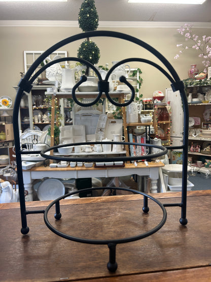 Black Southern Living Red Mountain 2 Tier, 15"