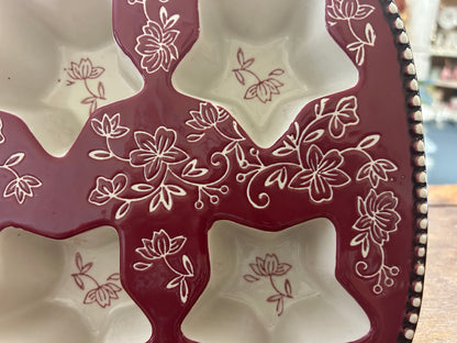 Cranberry Temptations Floral Lace Star Muffin Pan, 12"