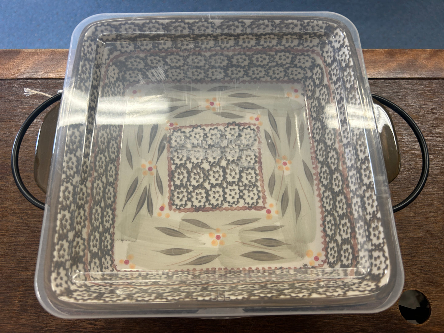 Olive Green Temptations 2 QT Baker, Lid, Rack, Trivet, 2 QT