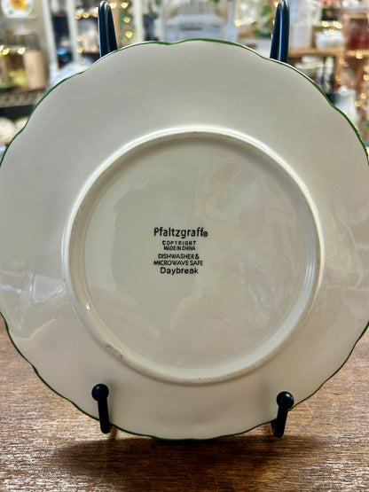 Yellow & Green Pfaltzgraff Daybreak Plate, 8"
