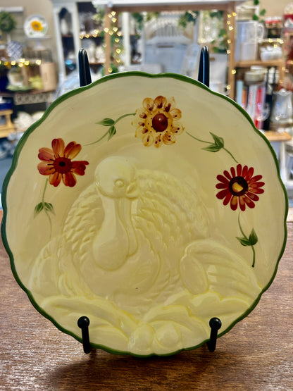 Yellow & Green Pfaltzgraff Daybreak Plate, 8"