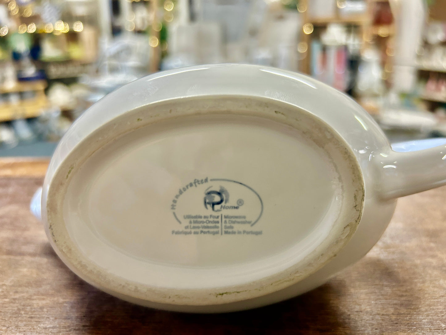 Vista Alegre White Gravy Boat Portugal, 8 1/2"