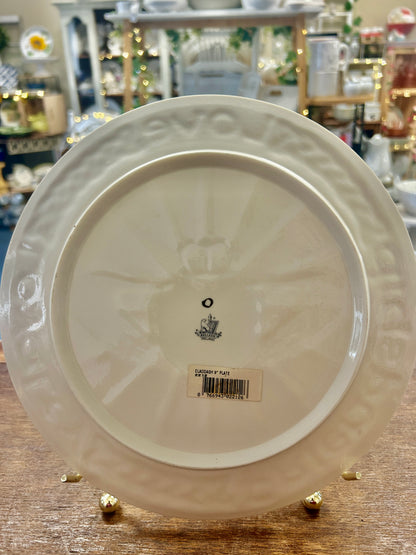 White Belleek Claddagh Heart Box Ireland, 3 1/4"