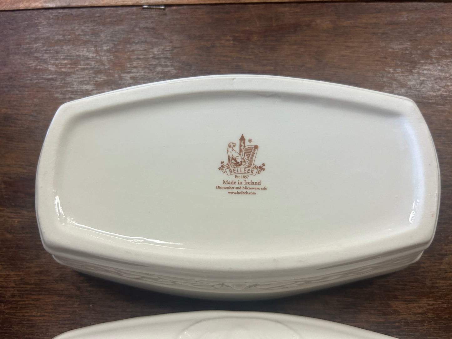 White Belleek Claddagh Butter Dish Ireland, 7 1/2"