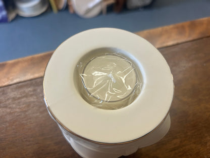 White Lenox Bow Candleholder, 3 1/2"