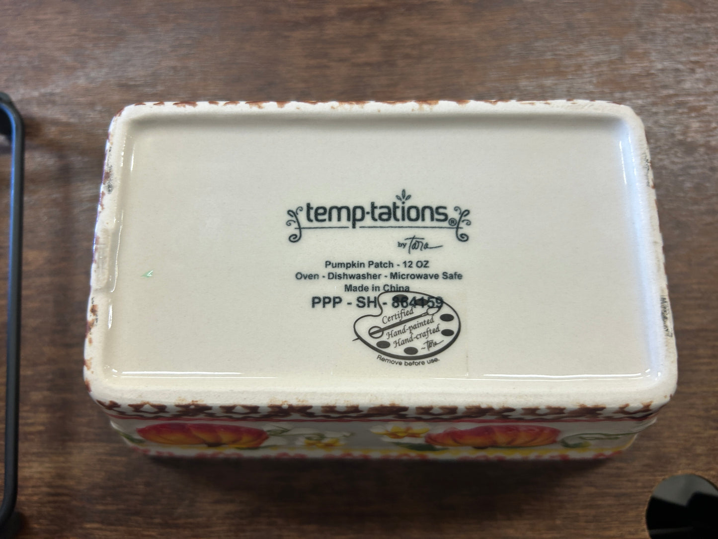 Orange & Yellow Temptations Pumpkin Baker Lid & Rack, 12 ounces