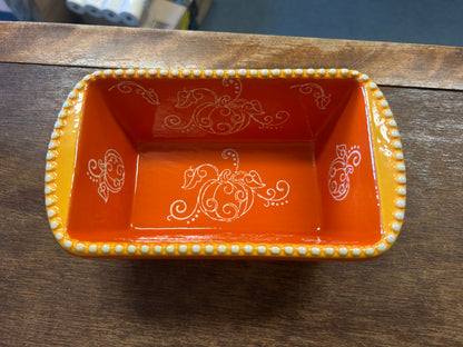 Orange Temptations Pumpkin Baker w/ Lid, 12 ounces