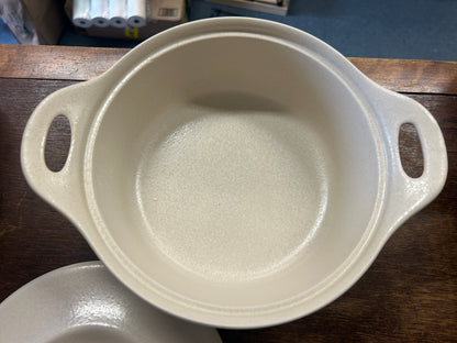 Cream Corningware Stoneware 1.5 QT Baker, 1.5 QT