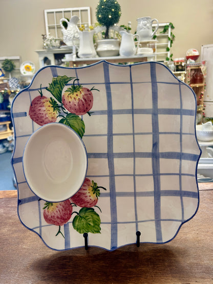 Red White Blue Calypso Strawberry Chip & Dip Italy, 13"