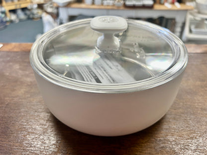 White Pampered Chef NEW 1 QT Insulated Bowl, 1 QT