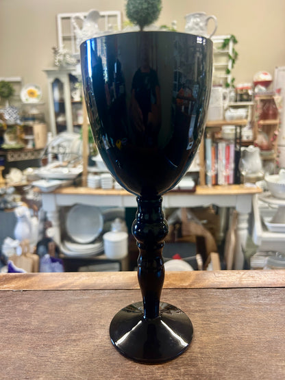 Black Wine Glass, 9 1/2"