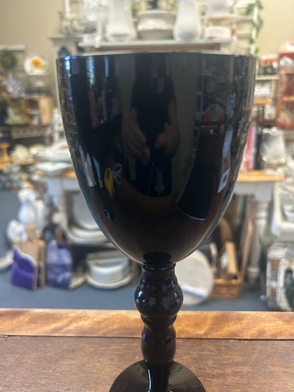 Black Wine Glass, 9 1/2"