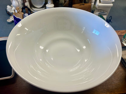 Pillivuyt White Footed Bowl France, 13"