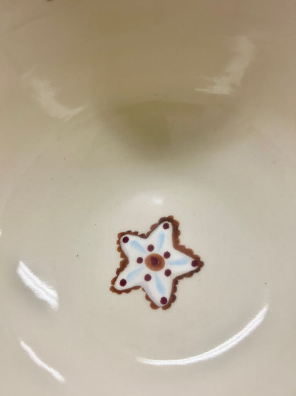 Red Green White Hartstone RARE Gingerbread Star Bowl, 11"