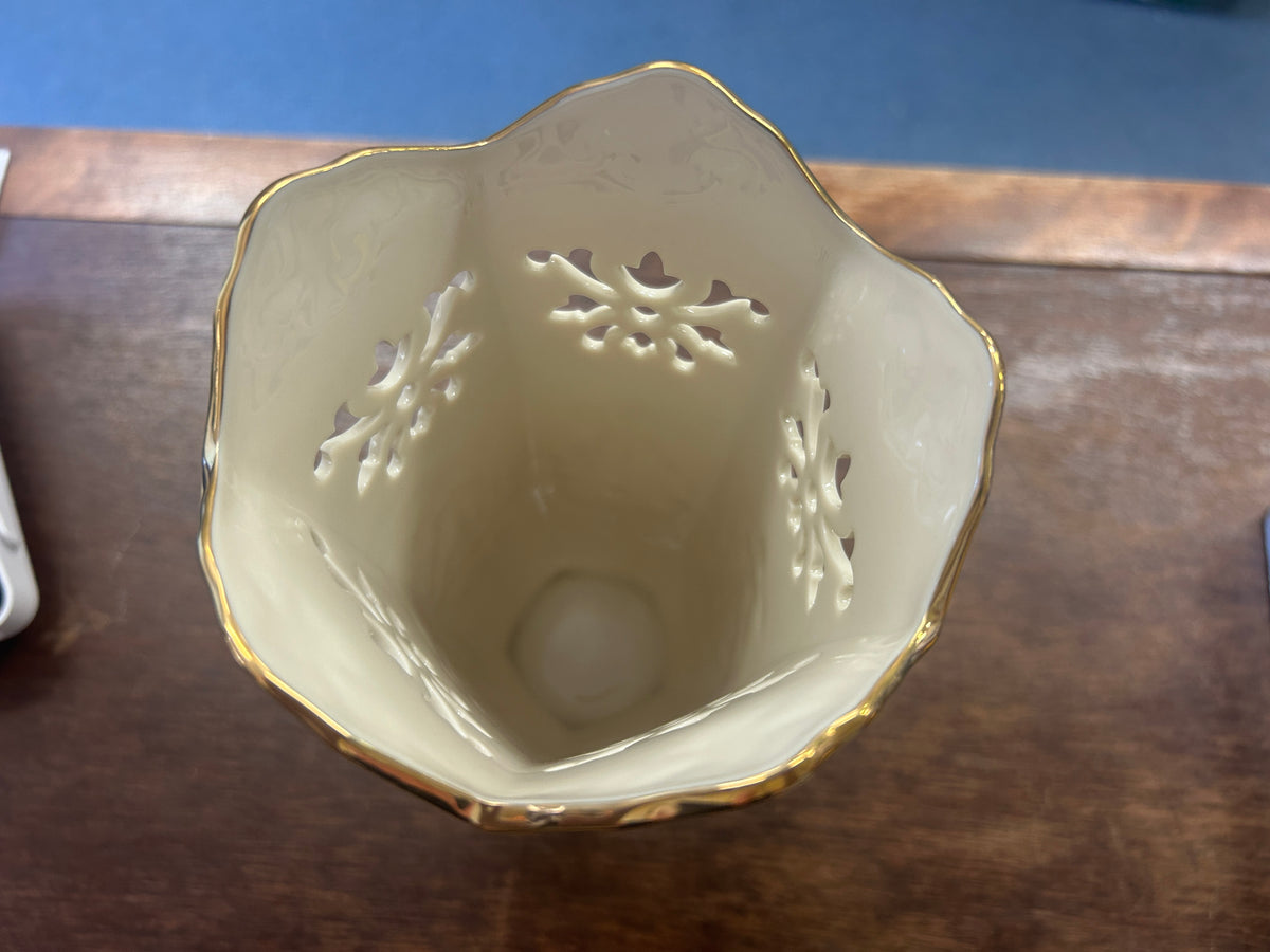 Cream Lenox Langtry Vase, 7"