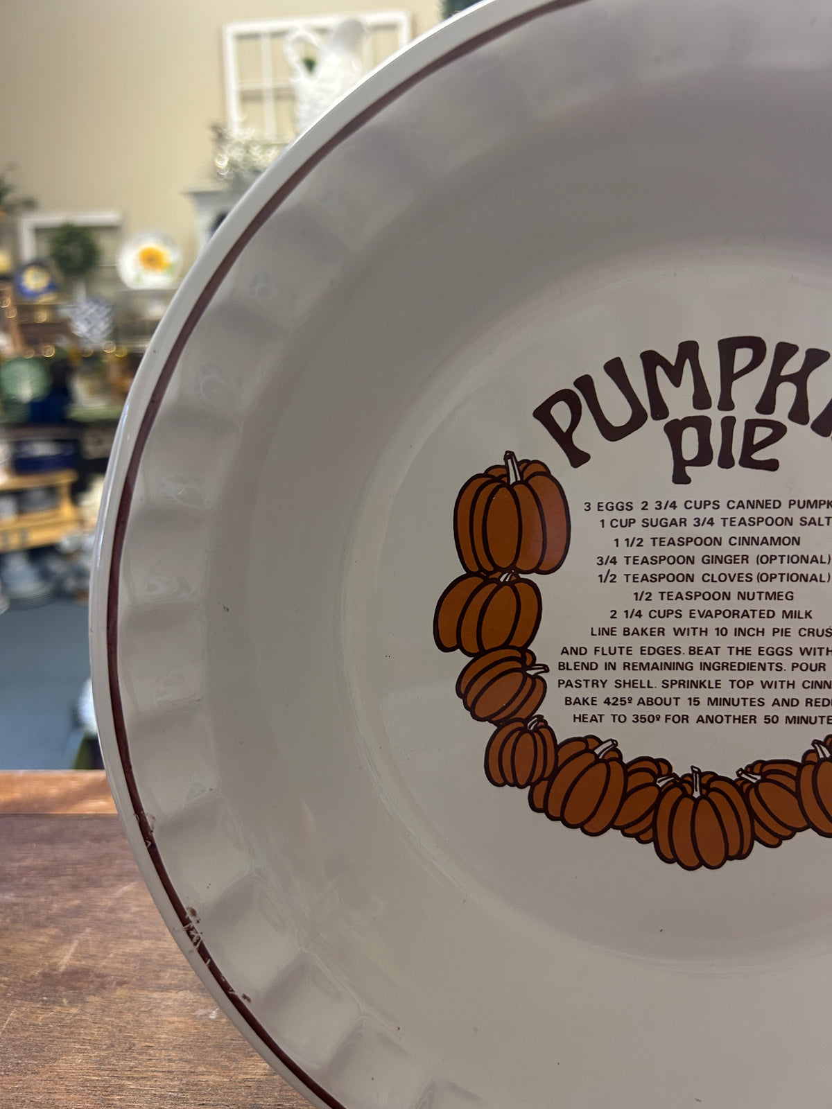 White Reading Company Pumpkin Pie Plate Baker Portugal, 11"