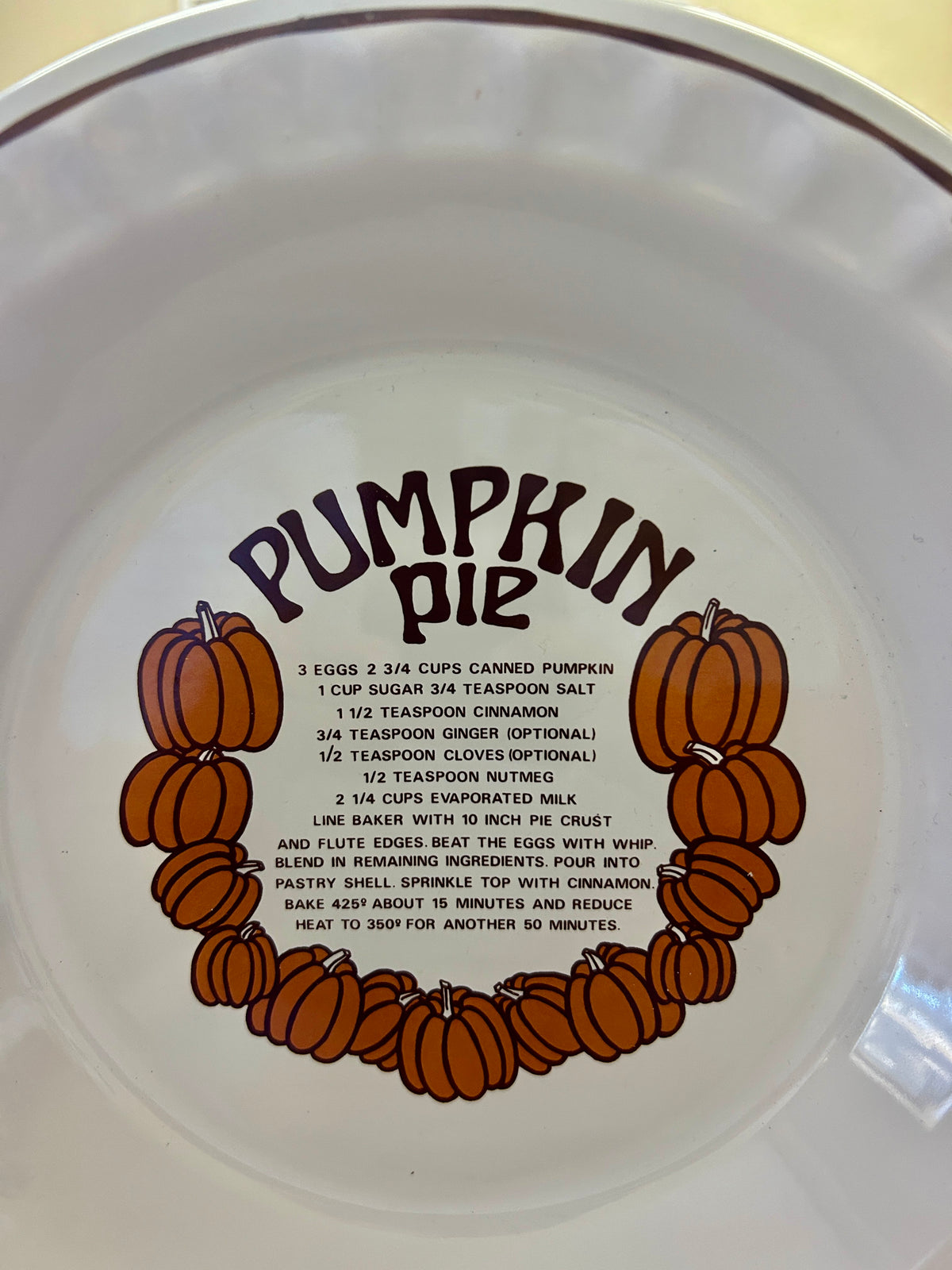 White Reading Company Pumpkin Pie Plate Baker Portugal, 11"