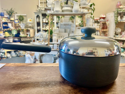 Gray Circulon NEW 3 QT Pot w/ Lid, 3 QT